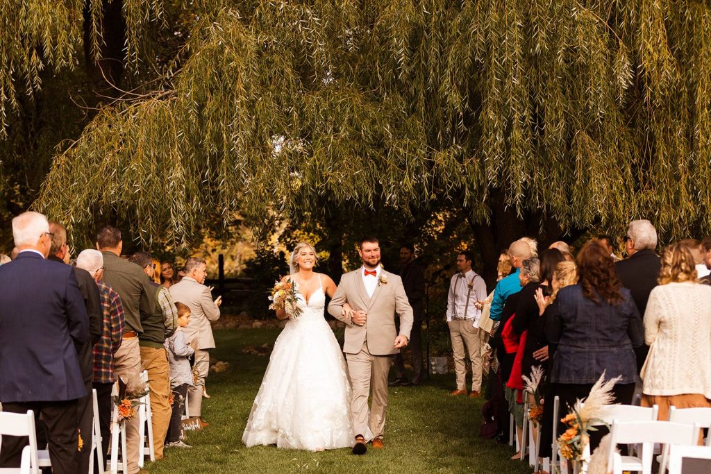Wisconsin fall wedding ceremony