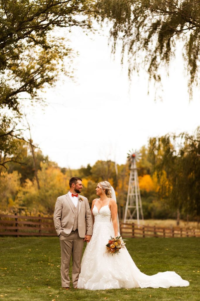 Fall wedding in Wisconsin