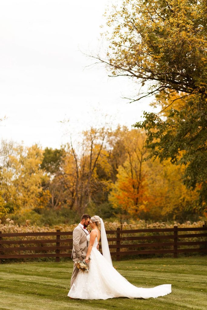 Fall wedding in Wisconsin