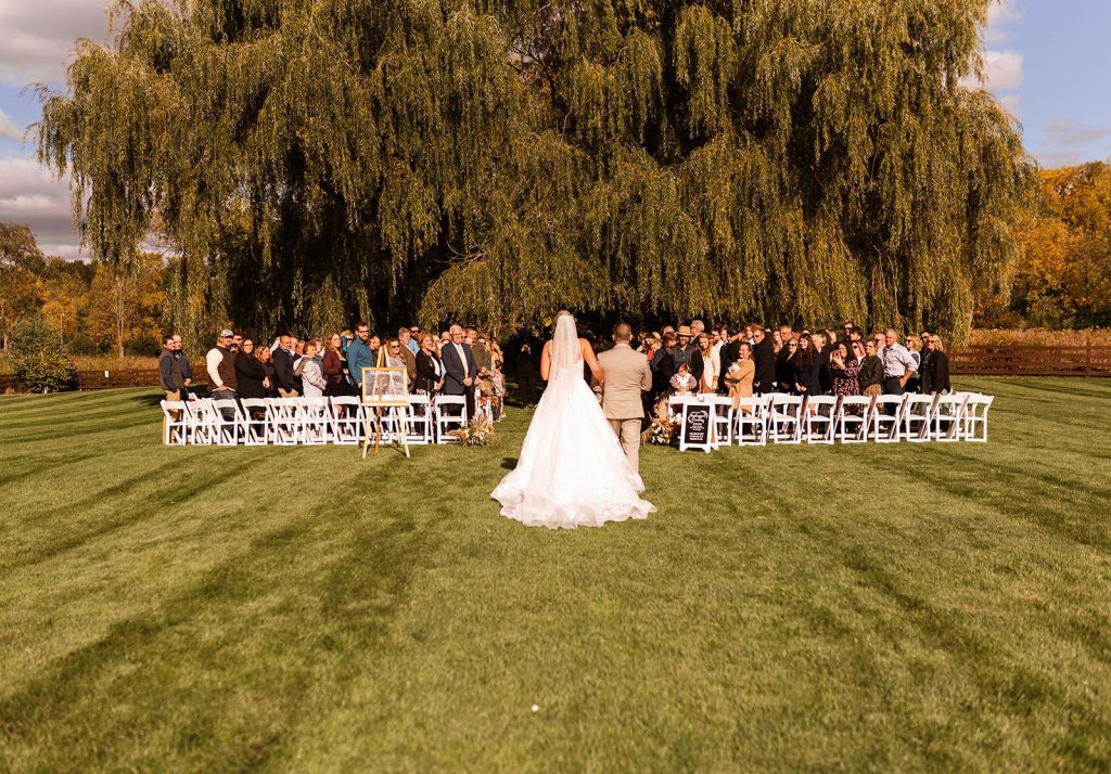Fall wedding ceremony in Wisconsin