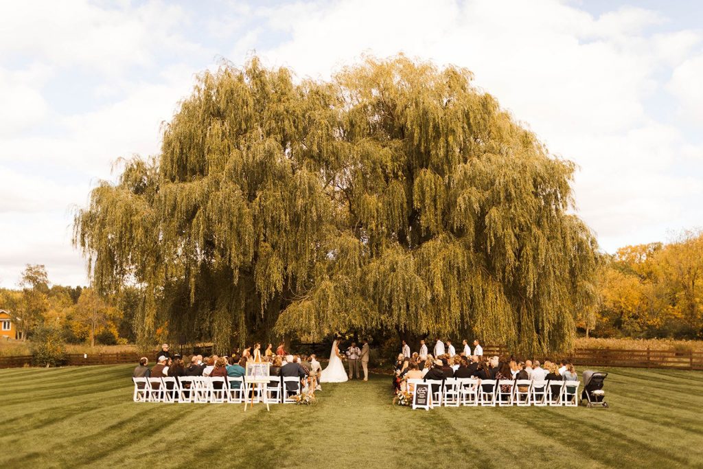 Wisconsin fall wedding ceremony